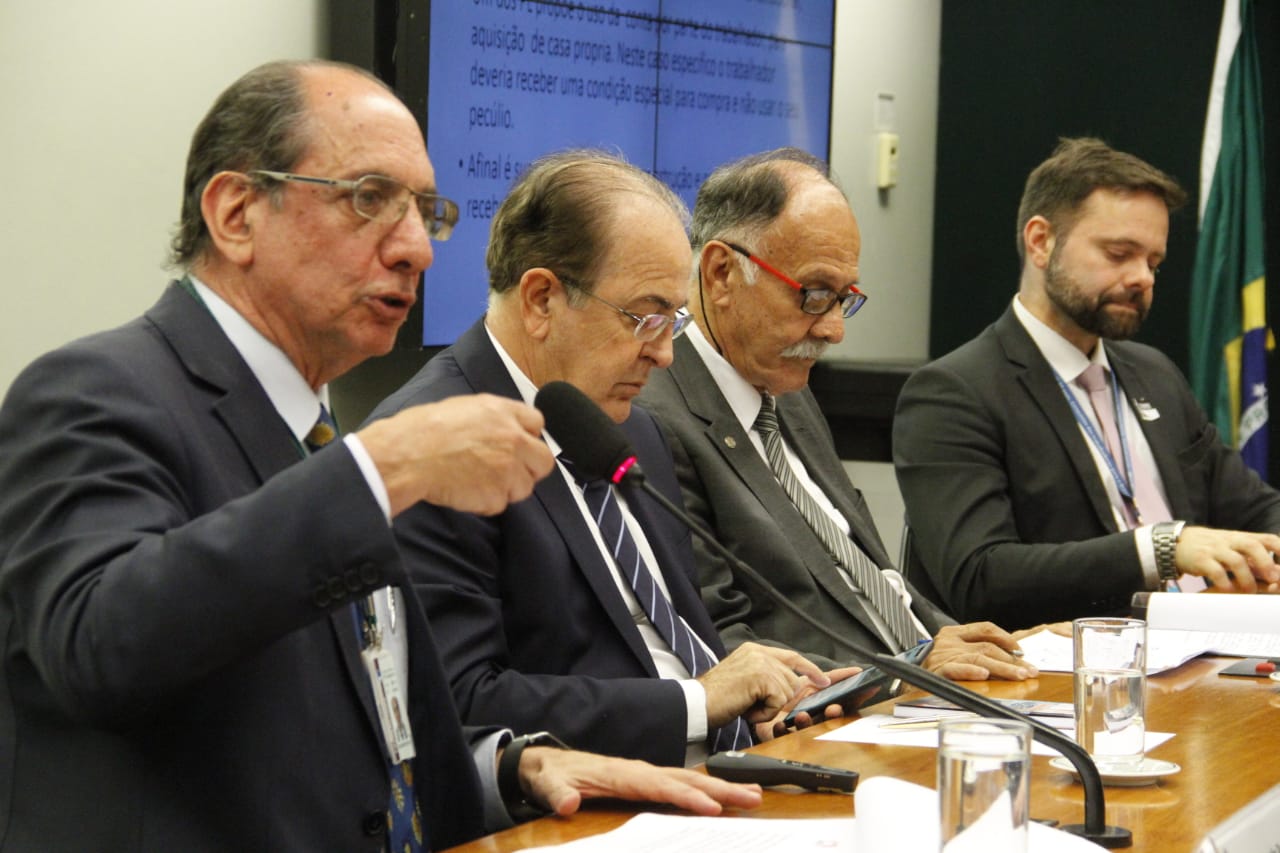 Presidente da UGT participa de audiência pública que debateu os rumos do FGTS